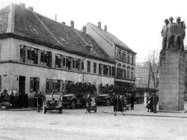 Kaiserlautern - 1945 - U.S. 3rd Infantry Division Photography WWII